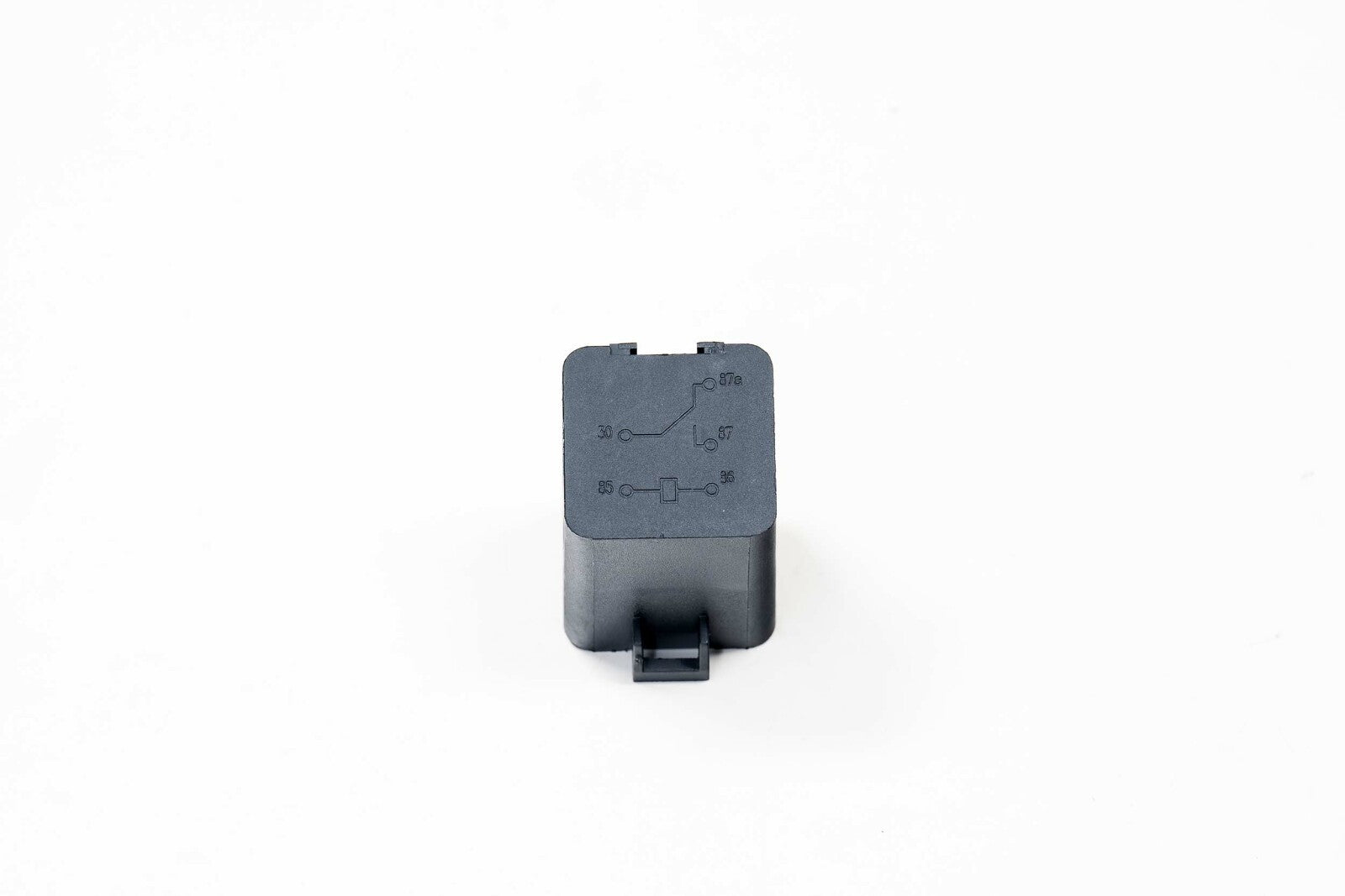 Morimoto Relay Weatherpack Cube -1