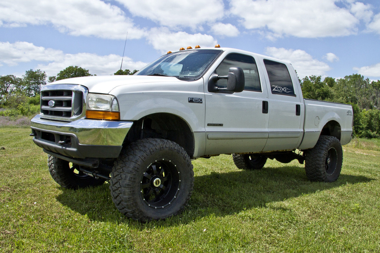 Zone Off Road Suspension Lift Kit for Ford Super Duty 6" w/ Nitro Shocks 99